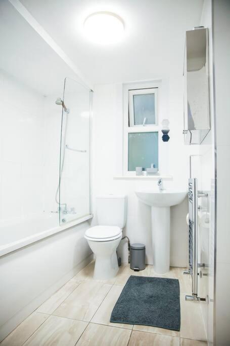 3 Bed Flat With Balcony Central Λονδίνο Εξωτερικό φωτογραφία